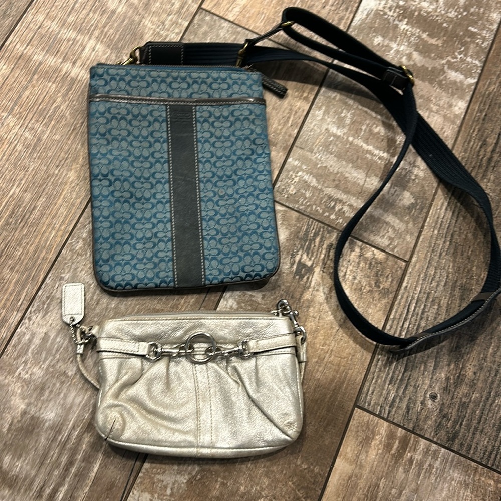 Coach Cross Body Purse Bag Clutch